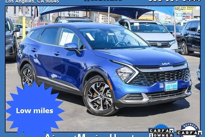2023 Kia Sportage EX photo 1
