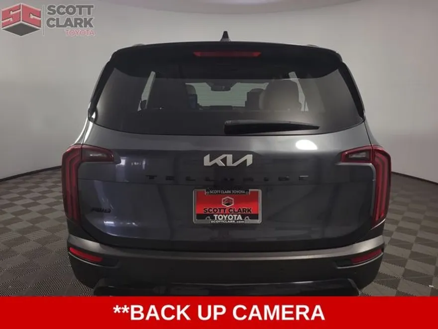 2022 Kia Telluride SX photo 1