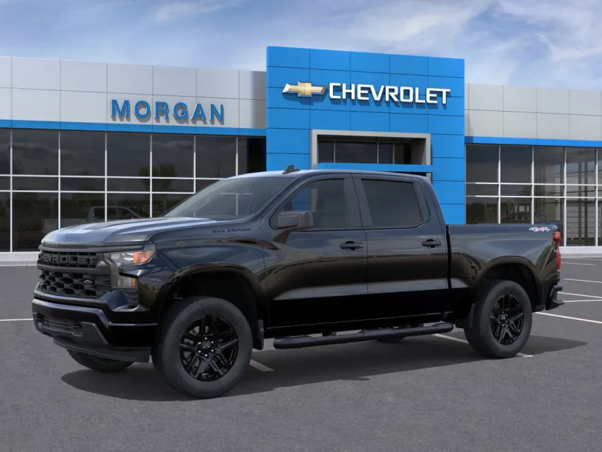 2026 Chevrolet Silverado Custom photo 1