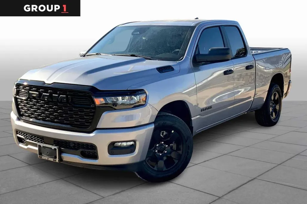 2025 Ram 1500 Tradesman photo 1
