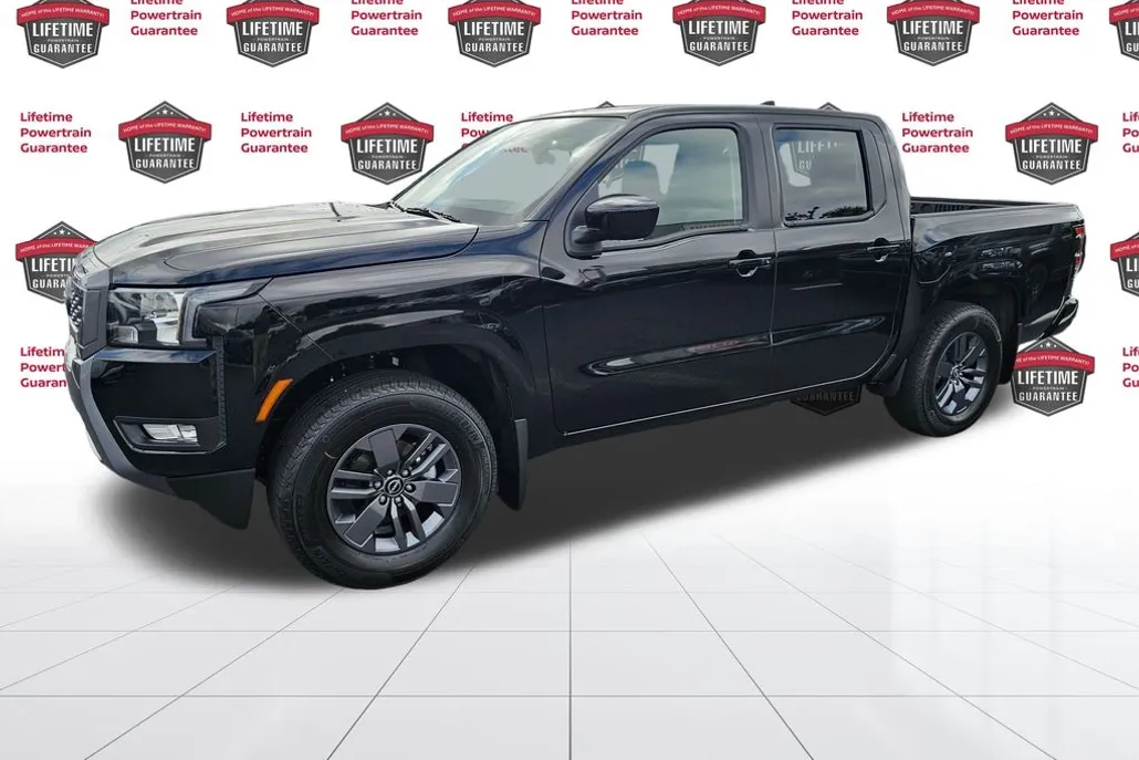 2025 Nissan Frontier SV photo 1