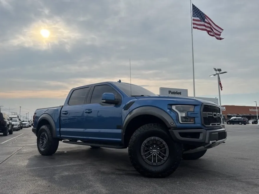 2020 Ford F-150 Raptor photo 1