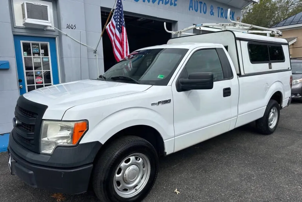 2014 Ford F-150 XL photo 1