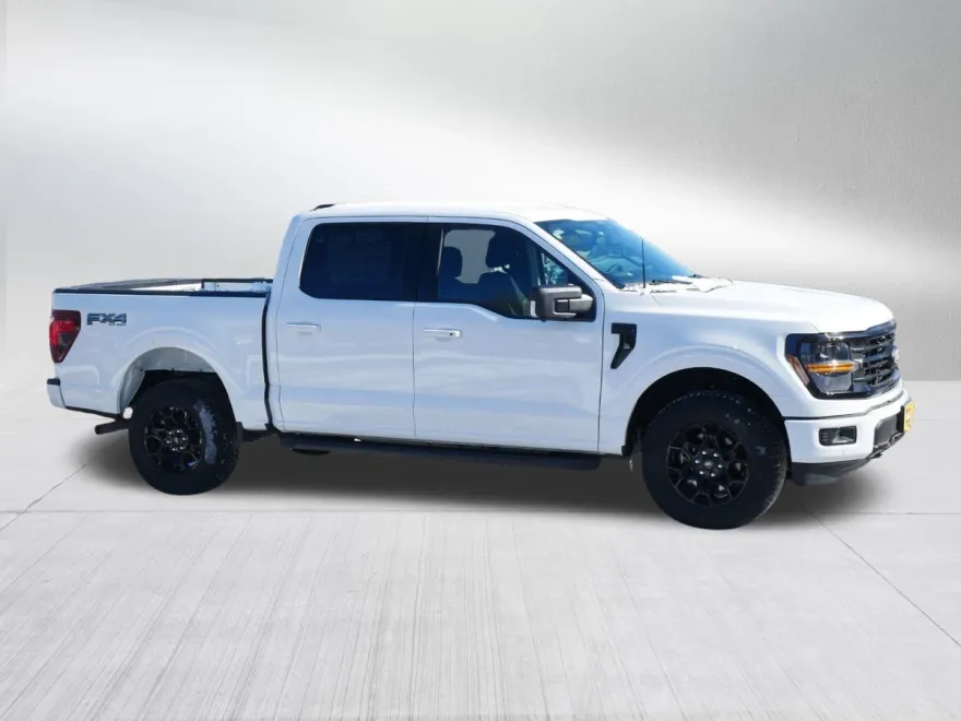 2024 Ford F-150 XLT photo 1