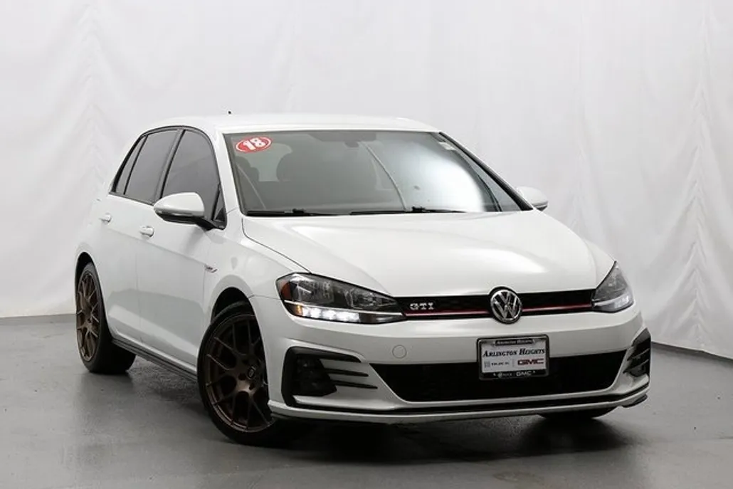 2018 Volkswagen Golf GTI S photo 1