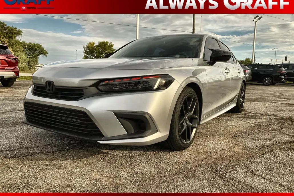 2023 Honda Civic Sport photo 1