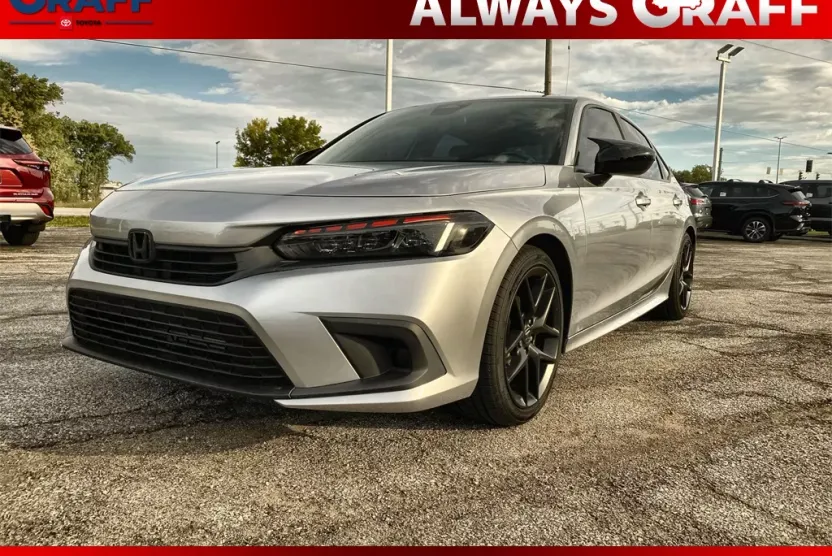 2023 Honda Civic Sport photo 1