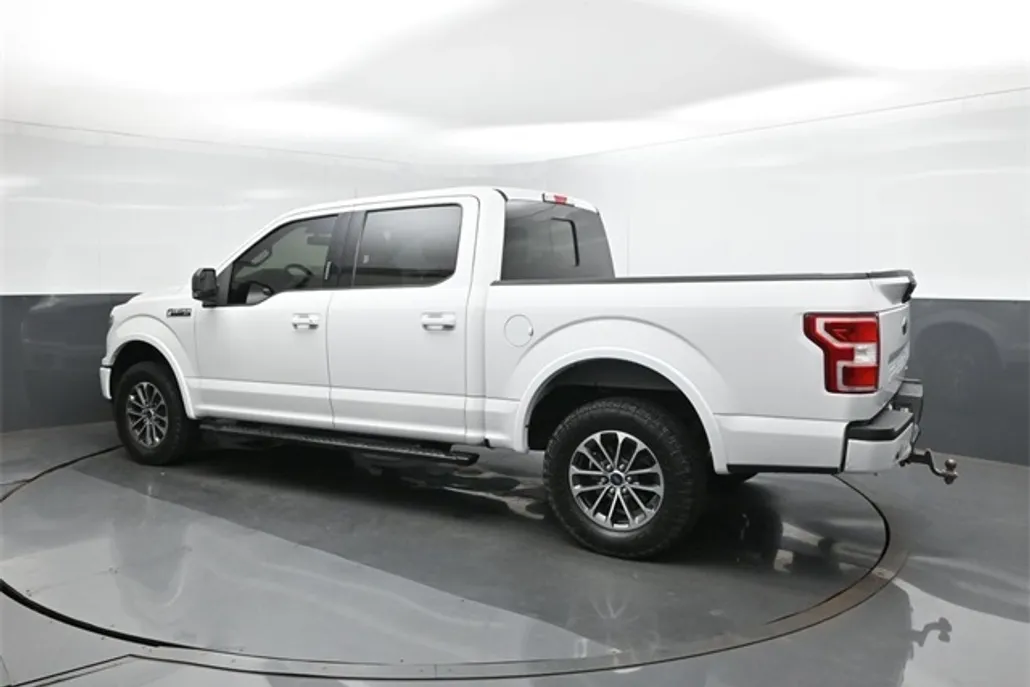2020 Ford F-150 XLT photo 1