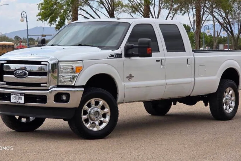 2012 Ford F-350 Lariat photo 1