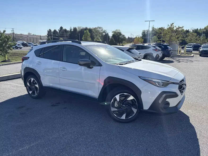 2025 Subaru Crosstrek Limited photo 1