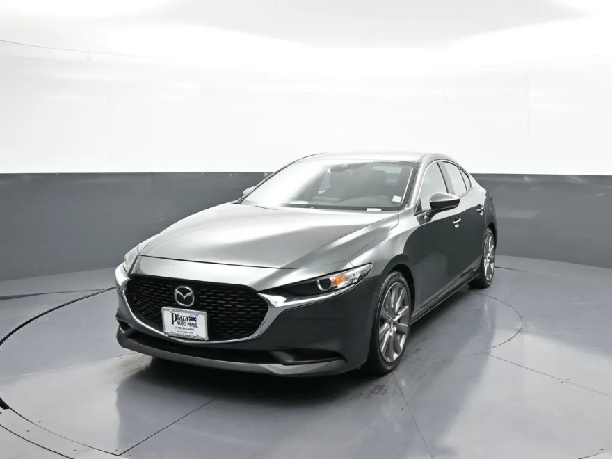 2020 Mazda Mazda3 Select photo 1