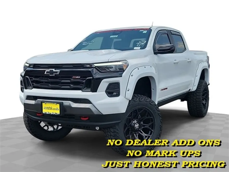 2025 Chevrolet Colorado Z71 photo 1