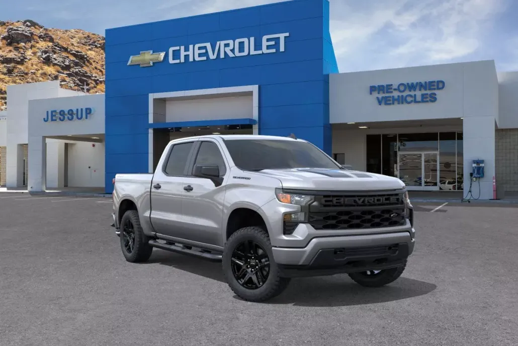 2026 Chevrolet Silverado 1500 Custom photo 1
