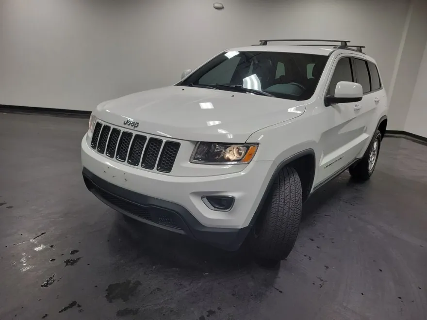 2016 Jeep Grand Cherokee Laredo photo 1