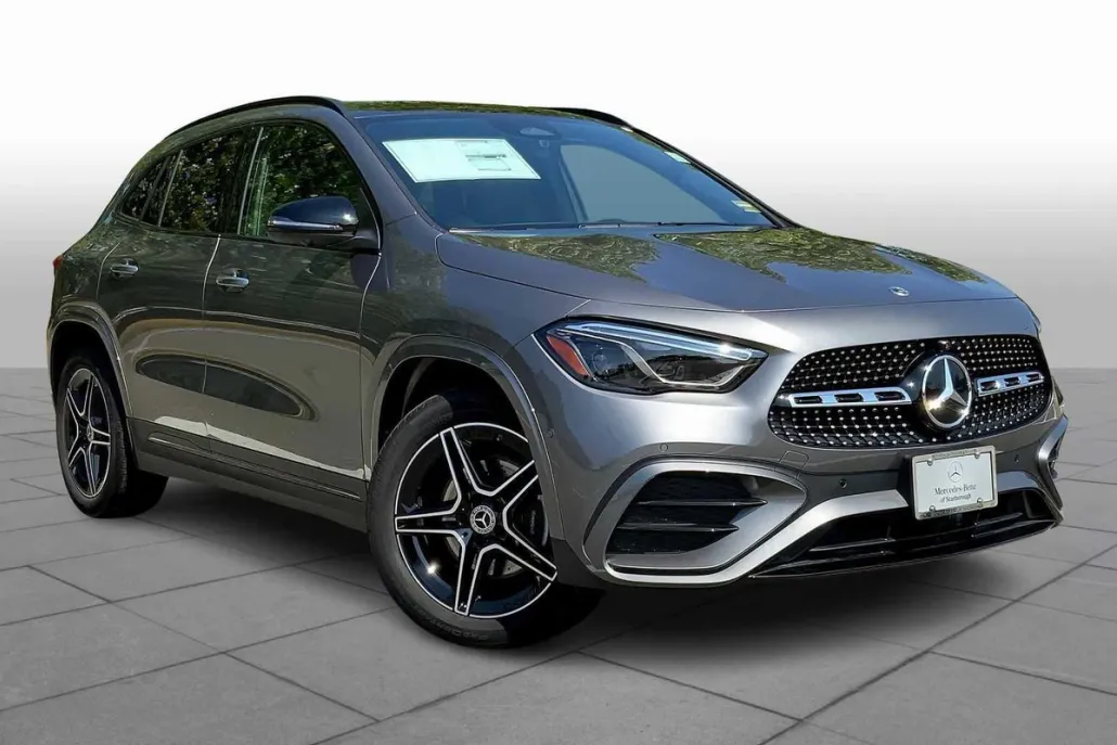 2026 Mercedes Benz GLA 250 4MATIC photo 1