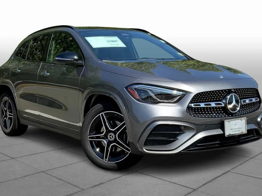 2026 Mercedes Benz GLA 250 4MATIC photo 1