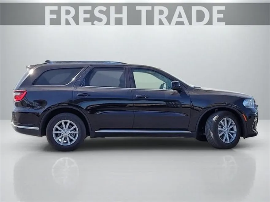 2022 Dodge Durango SXT photo 1