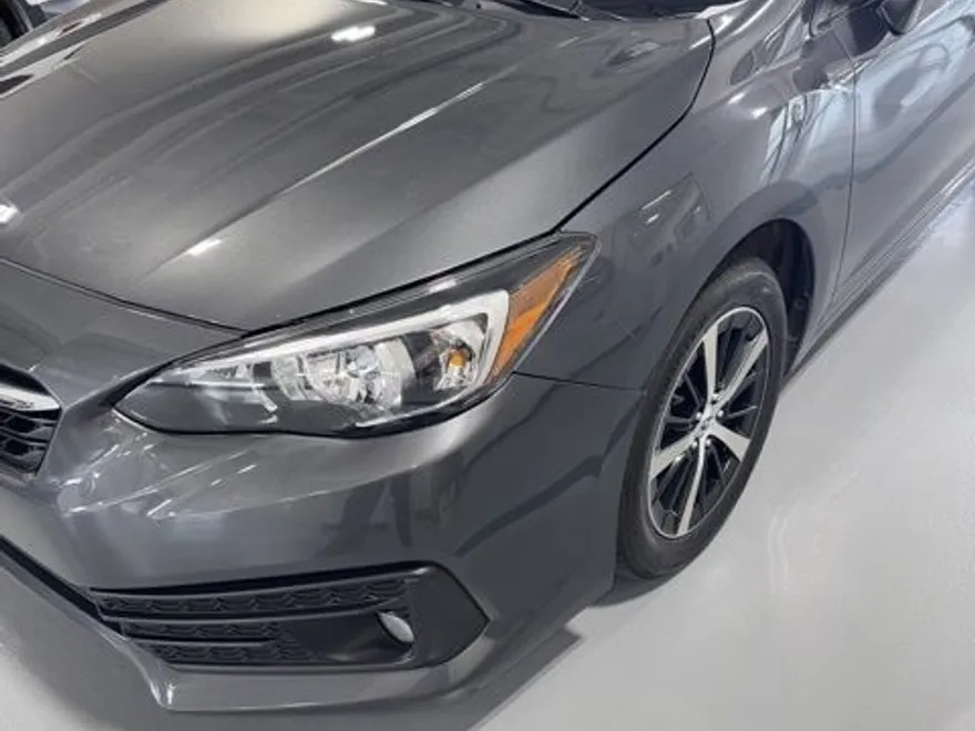 2022 Subaru Impreza Premium photo 1