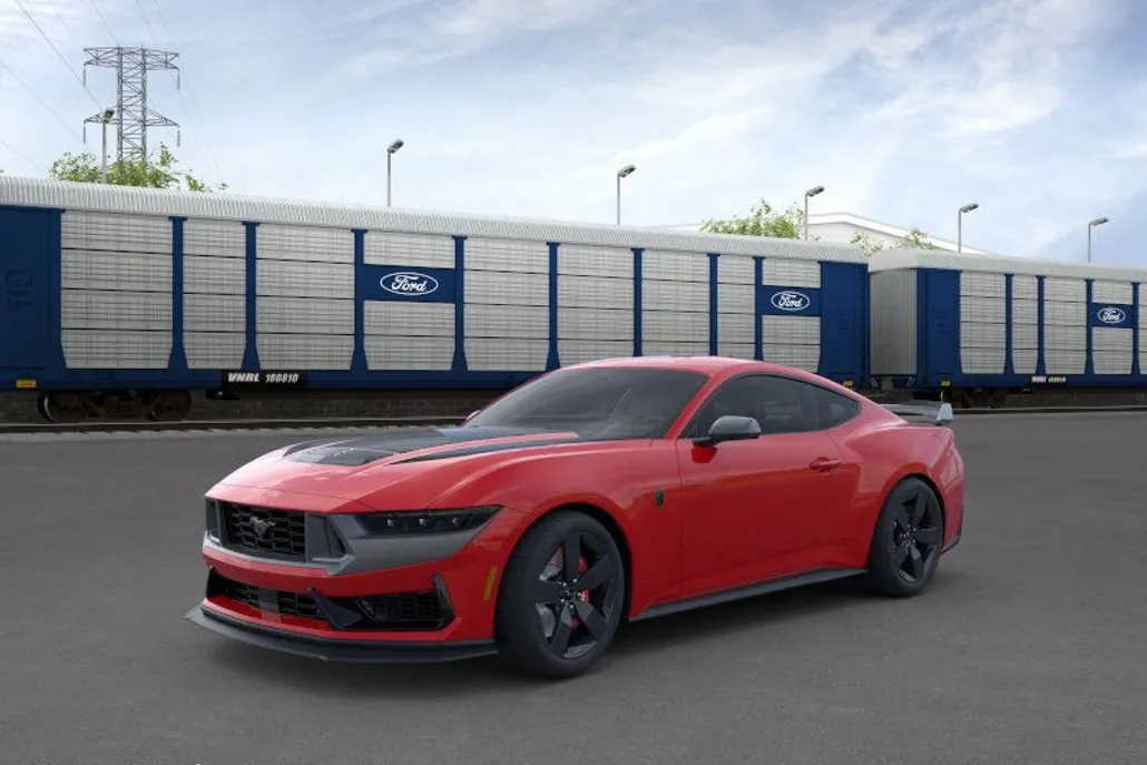 2025 Ford Mustang Dark Horse Premium photo 1