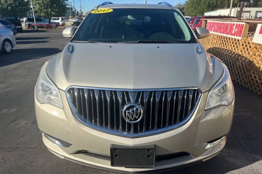 2017 Buick Enclave Leather photo 1