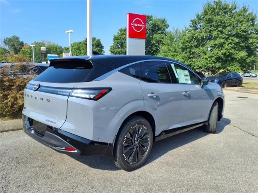 2025 Nissan Murano Platinum photo 1
