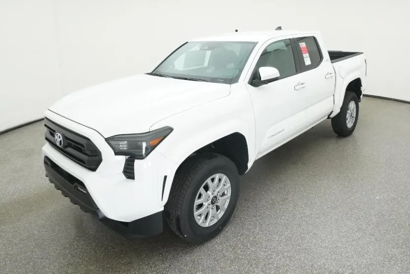 2025 Toyota Tacoma SR5 photo 1
