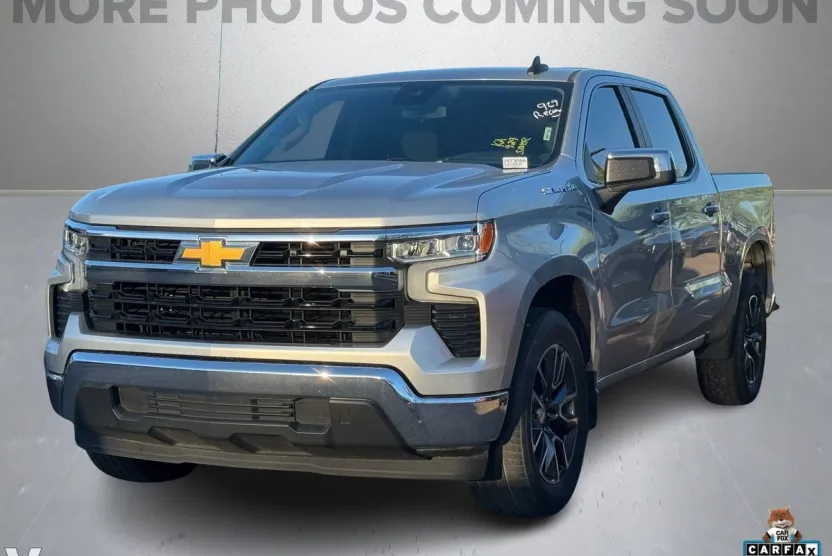 2022 Chevrolet Silverado 1500 LT photo 1