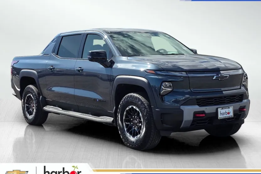 2026 Chevrolet Silverado EV Trail Boss photo 1