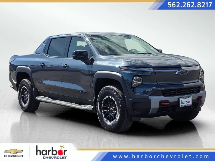 2026 Chevrolet Silverado EV Trail Boss photo 1