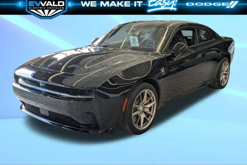 2025 Dodge Charger R/T Scat Pack photo 1