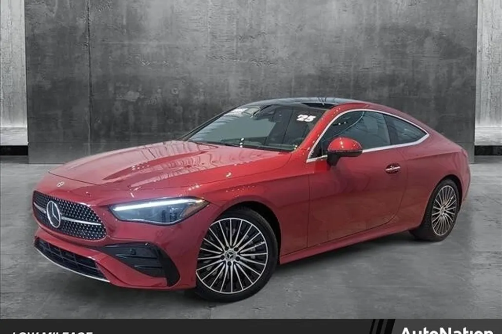 2025 Mercedes Benz CLE 450 4MATIC photo 1
