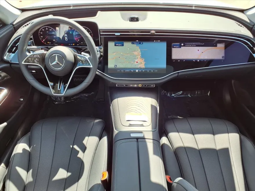 2025 Mercedes Benz E 350 photo 1