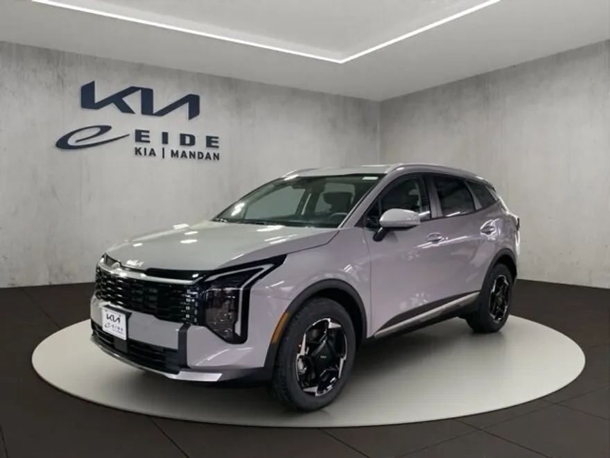 2026 Kia Sportage EX photo 1