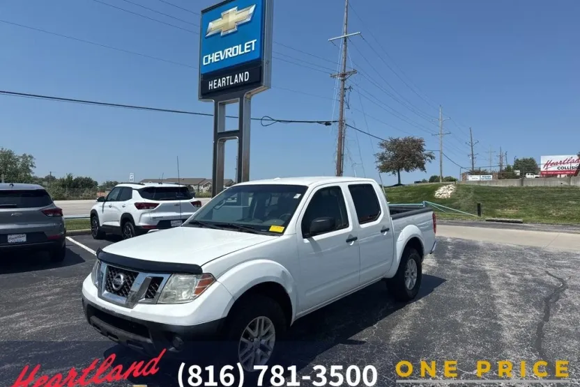 2016 Nissan Frontier S photo 1