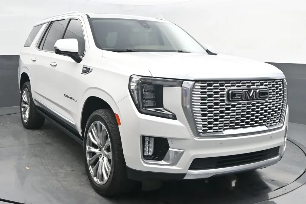 2022 Gmc Yukon Denali photo 1