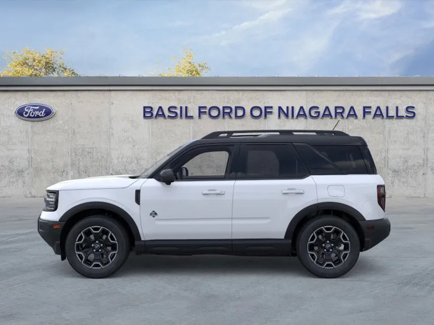 2025 Ford Bronco Sport Outer Banks photo 1