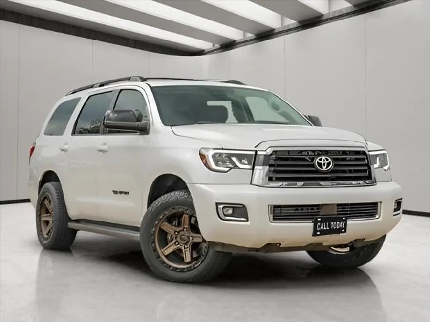 2022 Toyota Sequoia TRD Sport photo 1