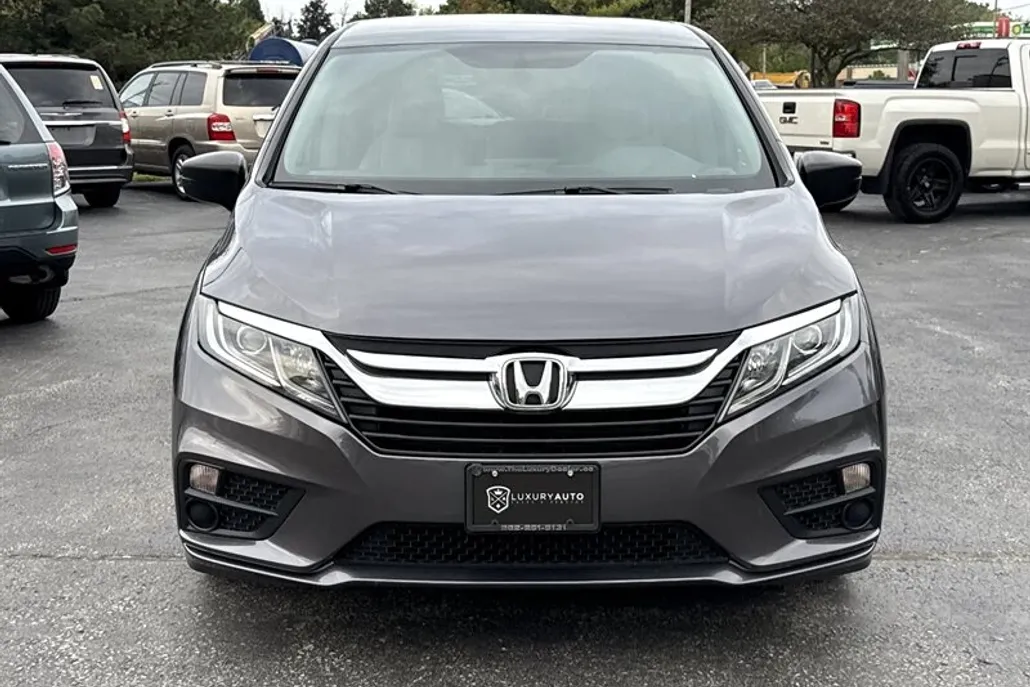 2019 Honda Odyssey LX photo 1