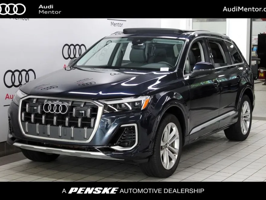 2025 Audi Q7 55 Premium Plus photo 1