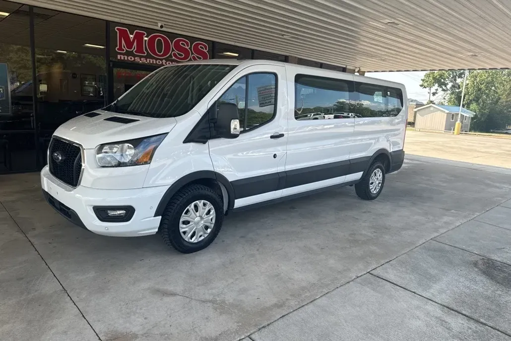 2023 Ford Transit photo 1