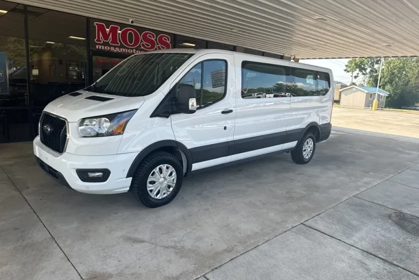 2023 Ford Transit photo 1