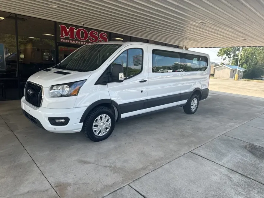 2023 Ford Transit photo 1