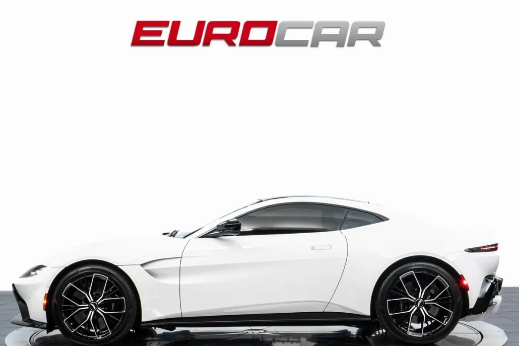 2022 Aston Martin Vantage AM6 photo 1