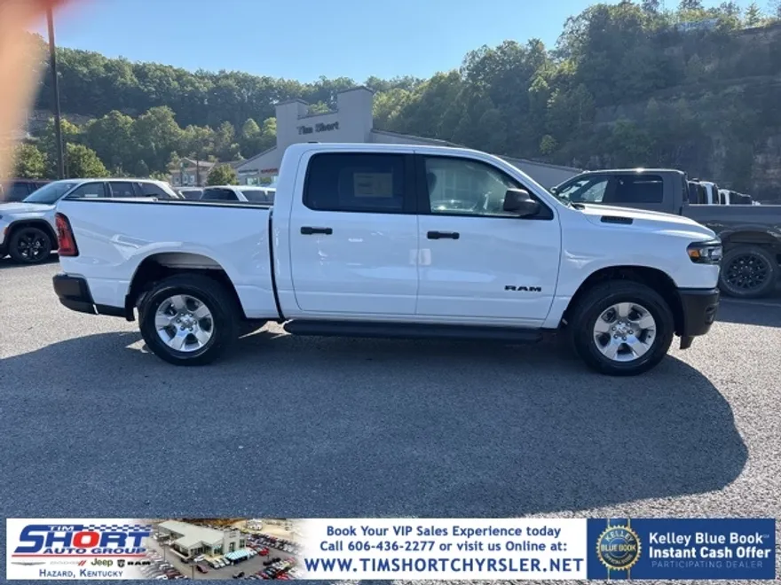 2025 Ram 1500 Tradesman photo 1