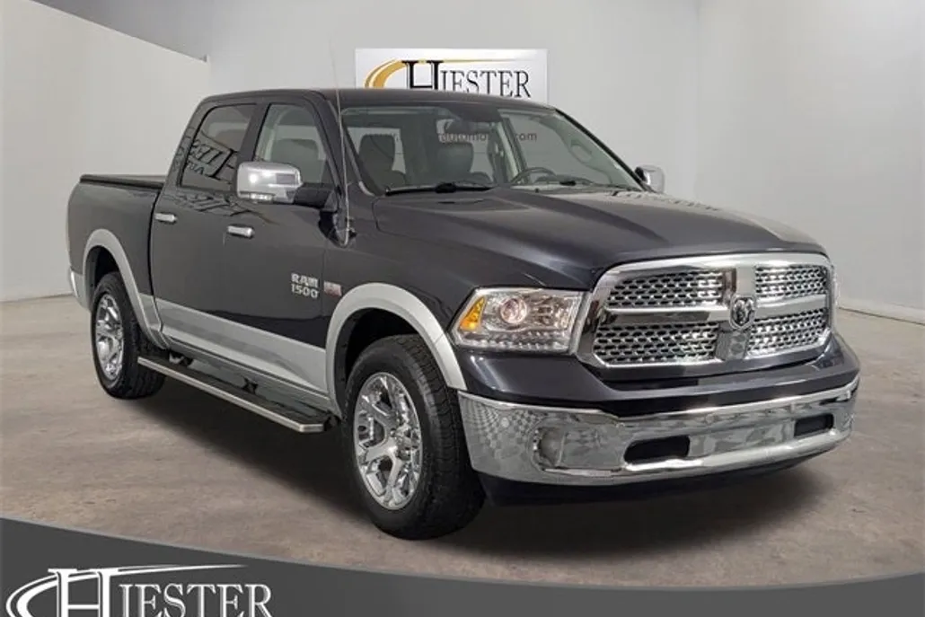 2018 Ram 1500 Laramie photo 1
