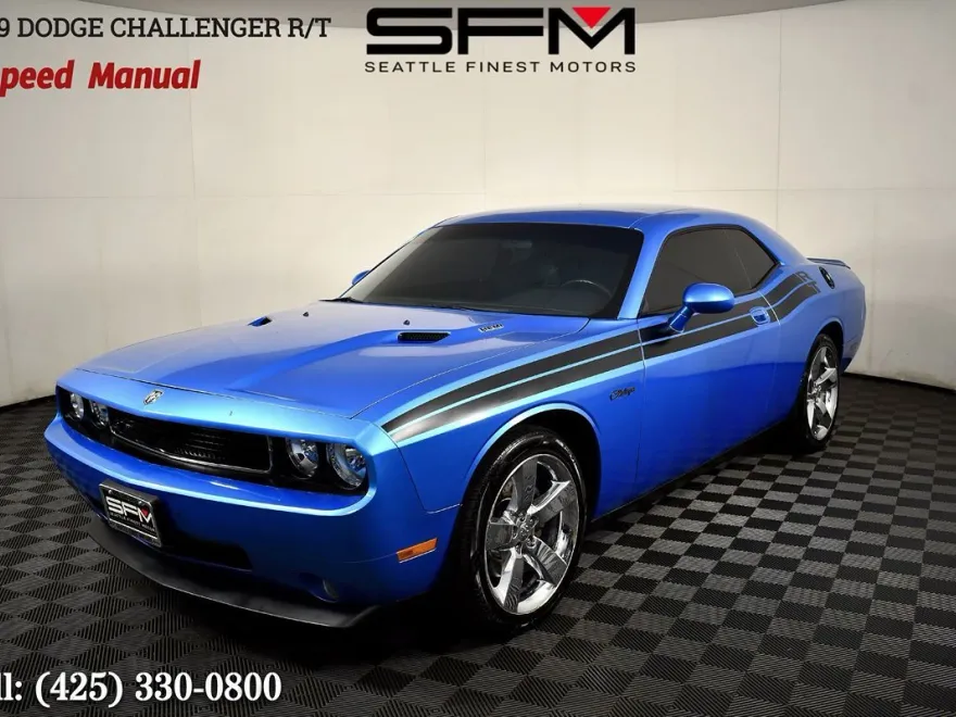 2009 Dodge Challenger R/T photo 1