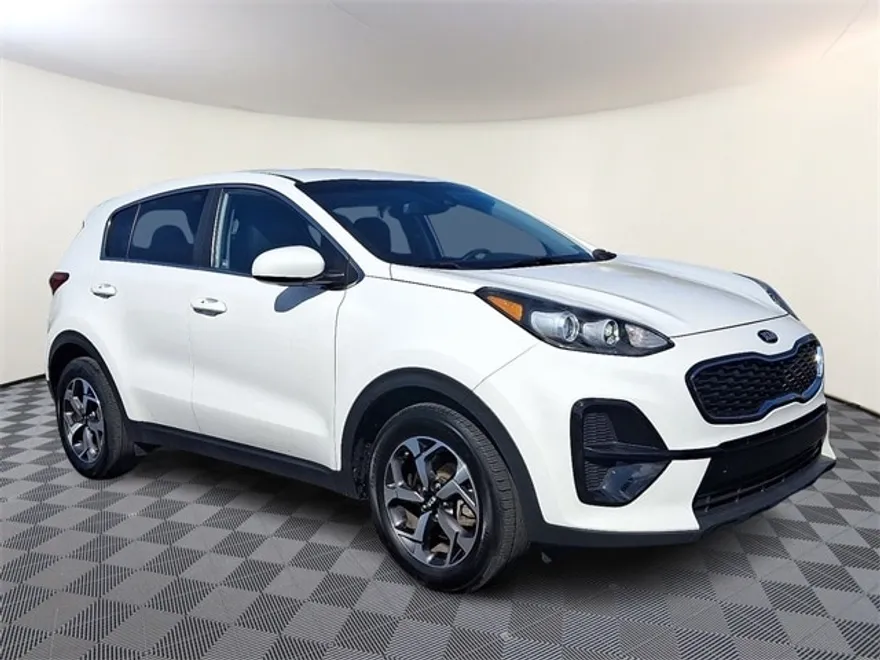 2020 Kia Sportage LX photo 1