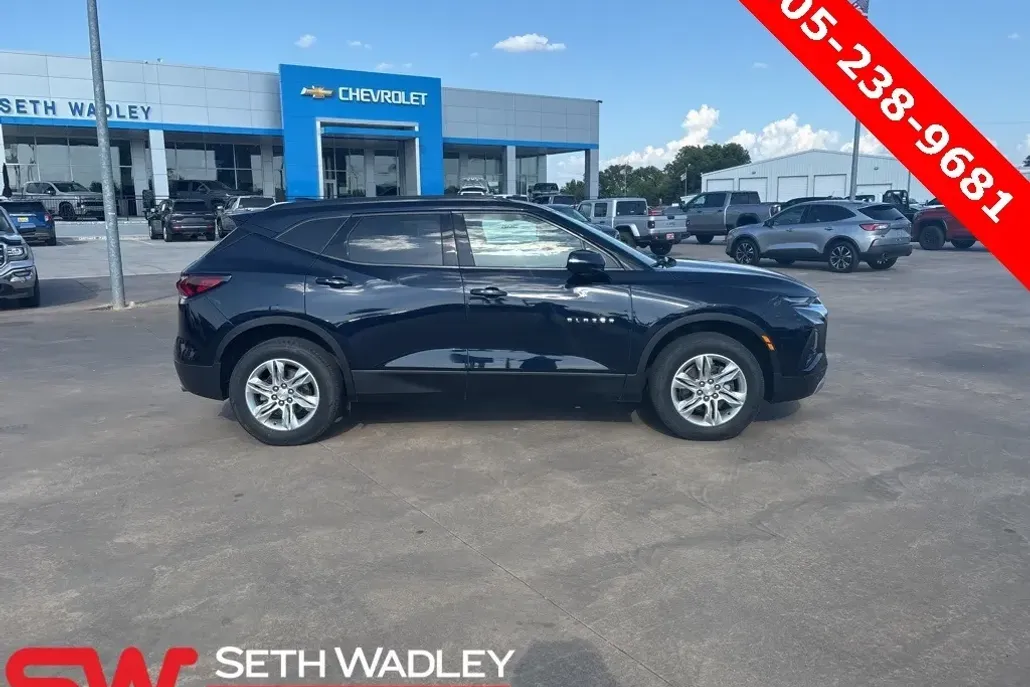 2020 Chevrolet Blazer 1LT photo 1