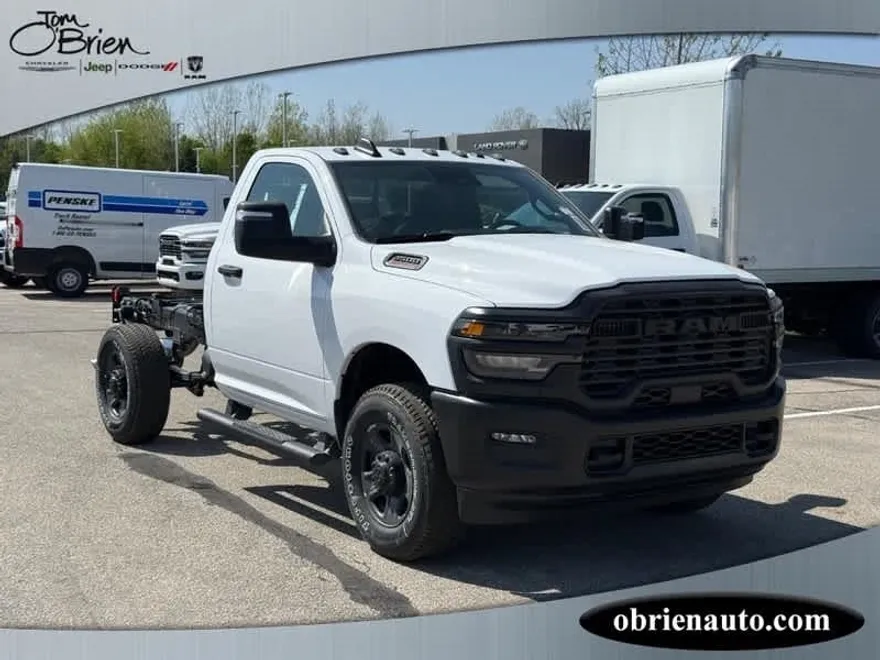 2025 Ram 3500 Tradesman photo 1