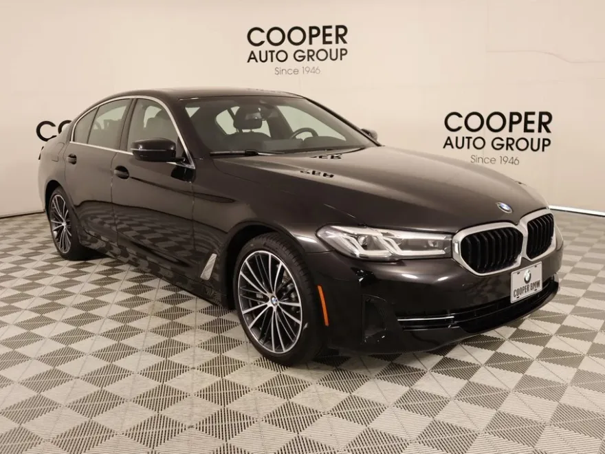 2022 Bmw 530i photo 1